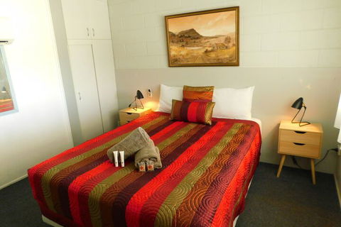 Hatton Vale Motel - Broome Tourism 6