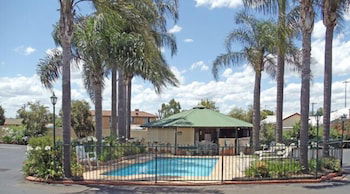 Town & Country Motor Inn - Broome Tourism 1