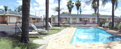 Town & Country Motor Inn - Broome Tourism 3