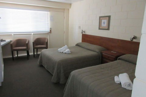 Waterview Motel Maclean - Broome Tourism 1