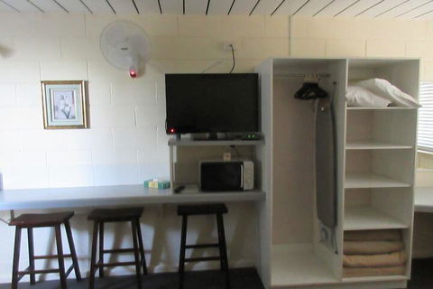 Waterview Motel Maclean - Broome Tourism 2