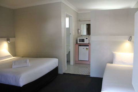 Central Coast Motel - Broome Tourism 4