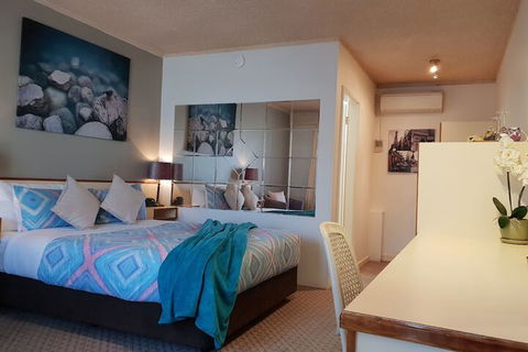 Leagues Motel - Broome Tourism 1