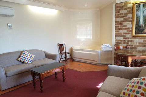 Leagues Motel - Broome Tourism 5