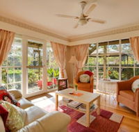 The Heart of Emerald Bed  Breakfast