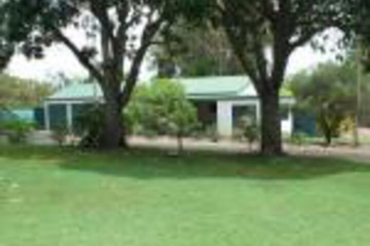 Kolonga QLD Broome Tourism