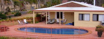 Copper Country Motor Inn & Restaurant - Broome Tourism 3