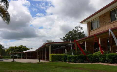 Copper Country Motor Inn & Restaurant - Broome Tourism 1