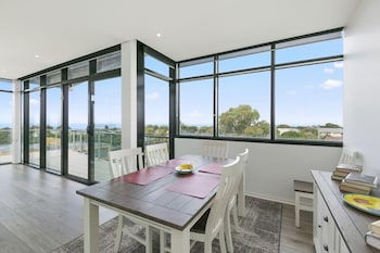 Whitewater Apartments - Broome Tourism 4