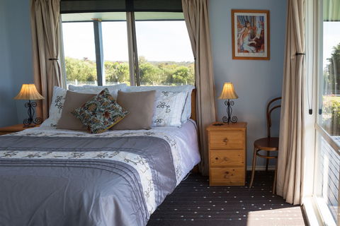 Buln Buln Cabins - Broome Tourism 2