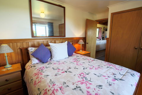 Buln Buln Cabins - Broome Tourism 3