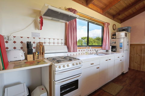 Buln Buln Cabins - Broome Tourism 6