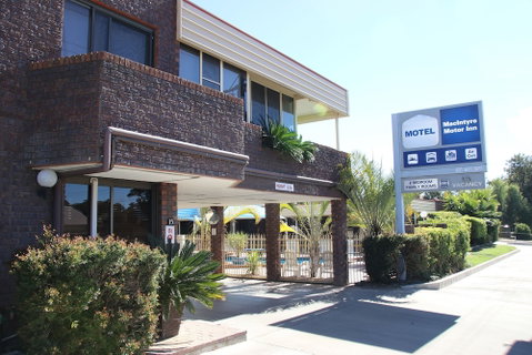 Macintyre Motor Inn - Broome Tourism 0