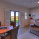 Bridle Guesthouse - Broome Tourism 0
