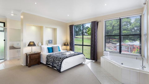 Ravensbourne Escape Stella Luna - Broome Tourism 3