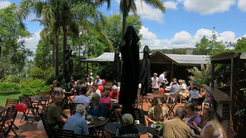 Ravensbourne Escape Cedar Lodge - Broome Tourism 1