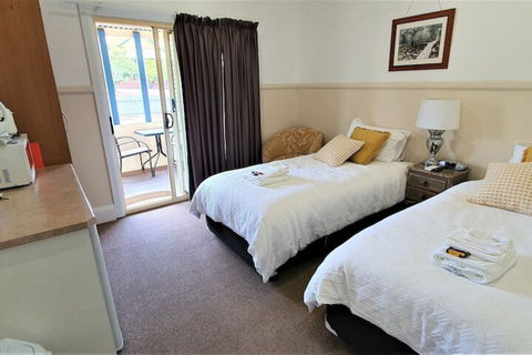 Coppers Hill Private Accommodation - Broome Tourism 5