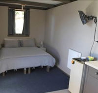 Flinders Island Cabin Park - Broome Tourism