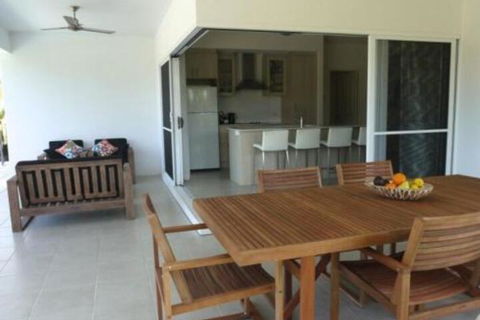 4 Cascade House Luxury Holiday Home - Broome Tourism 5