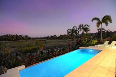 4 Cascade House Luxury Holiday Home - Broome Tourism 0