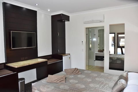 Western Downs Motor Inn - Broome Tourism 5
