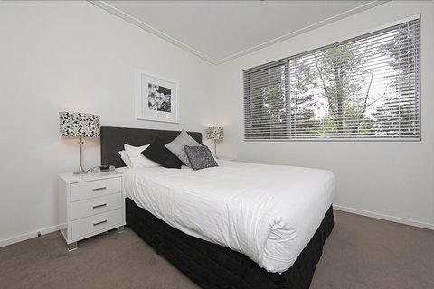 Accommodate Canberra - Glebe Park - Broome Tourism 7