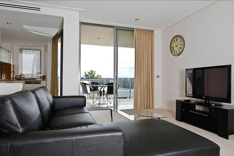 Accommodate Canberra - Glebe Park - Broome Tourism 4