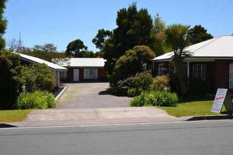 Castaway Holiday Apartments - Broome Tourism 4