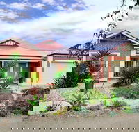 All Seasons' Escape Port Elliot - Broome Tourism
