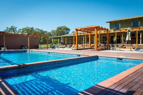 Mansfield Country Resort - Broome Tourism 3
