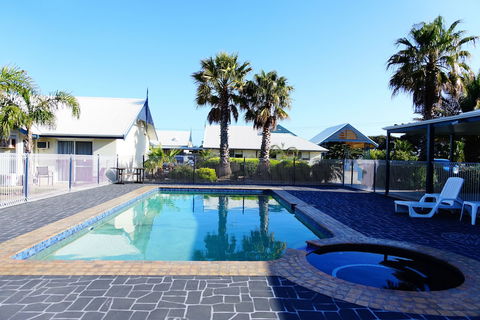 Torquay Tropicana Motel - Broome Tourism 5