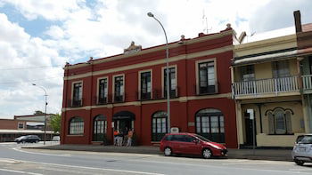 Mandelson's Of Goulburn - Broome Tourism 0