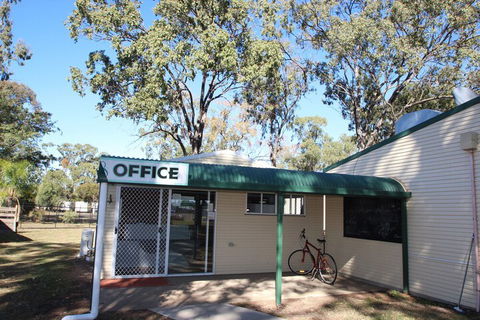AAOK Jandowae Accommodation Park - Broome Tourism 2