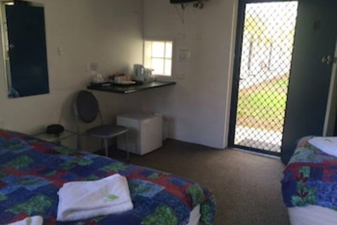 Jugiong Motor Inn - Broome Tourism 6