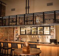 Queens Arms Hotel - Broome Tourism