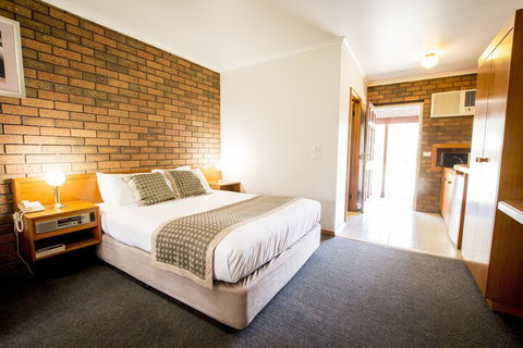 Sportslander Motor Inn - Broome Tourism 7