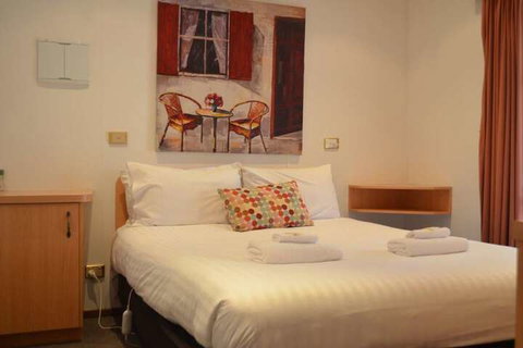 Tasman Holiday Parks - Merool On The Murray - Broome Tourism 5