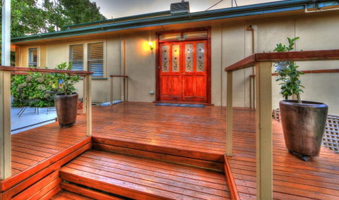 Hillview Oak B & B - Broome Tourism 6