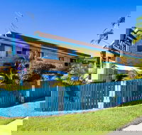 Tannum on the Beach Motel - Broome Tourism