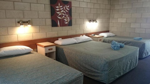 Barham Bridge Motor Inn - Broome Tourism 5