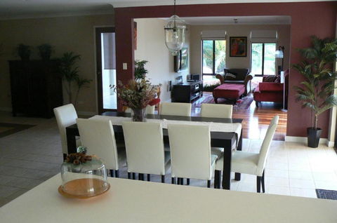 Le Boulevard - Broome Tourism 6