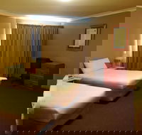 Man From Snowy River Hotel - Broome Tourism
