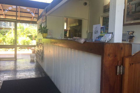 Paraway Motel - Broome Tourism 1