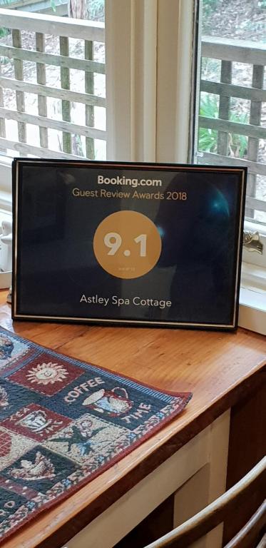 Astley Cottage - Broome Tourism 5