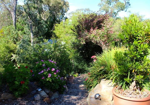 Astley Cottage - Broome Tourism 4