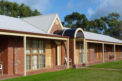Coonawarra Units - Broome Tourism 0