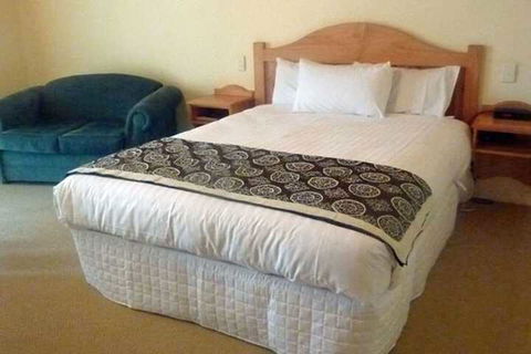 Coonawarra Units - Broome Tourism 4