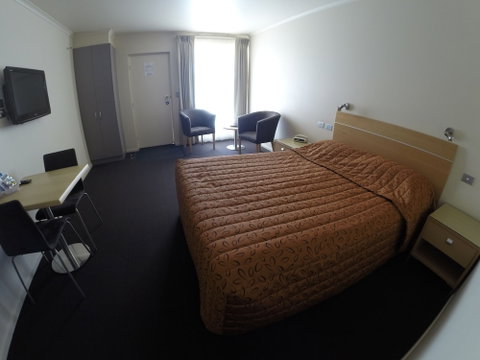 CluBarham Motel - Broome Tourism 6