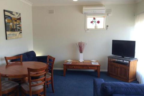 Abbey Apartments - Broome Tourism 4