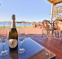 Lakefront Simplicity - Broome Tourism